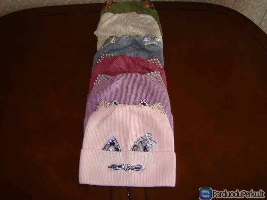 Kepurės mergaitems