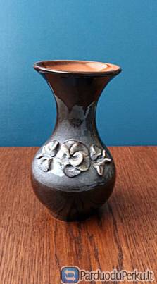 Keraminė vaza, 17,5cm aukščio
