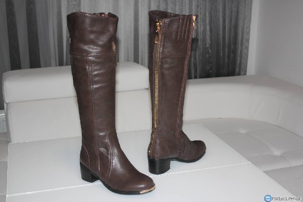 KOKYBIŠKA AVALYNĖ VISIEMS ŠEIMOS NARIAMS!