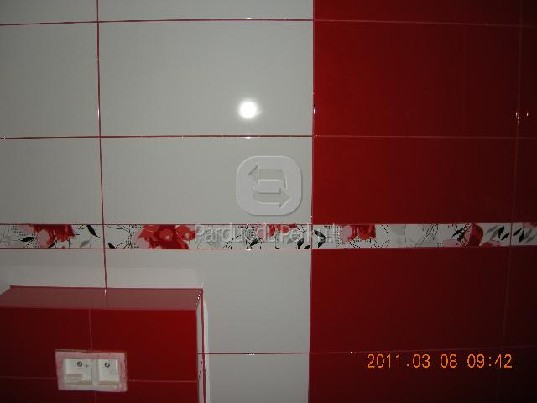 Kokybiškai klijuojame visų rūšių plyteles.