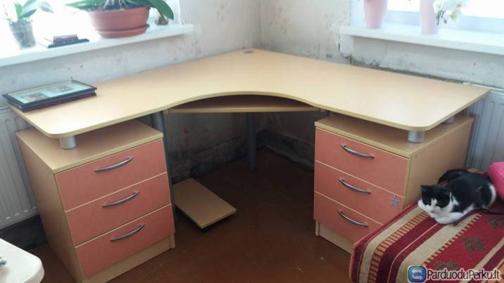 Kompiuterinis stalas