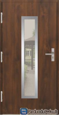 Lauko ir vidaus durys namui montavimas