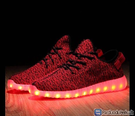 LED sportiniai batai