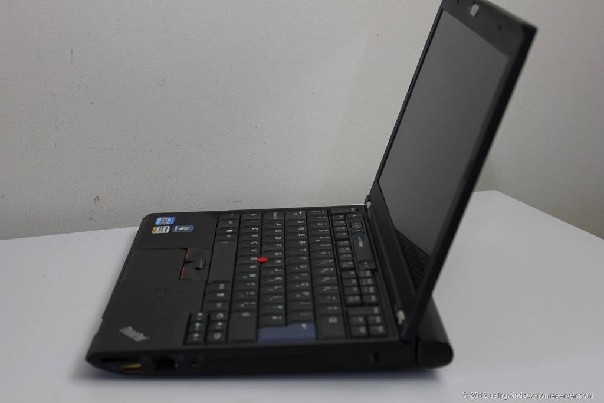 LENOVO X220