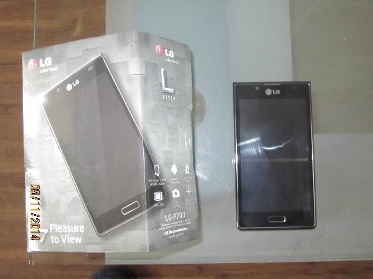 LG L7