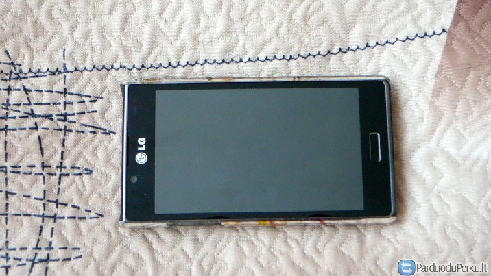 LG -P700