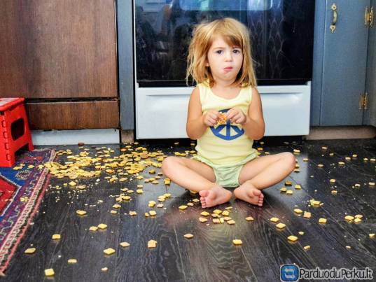 Mama, pavargai nuo trupinių?