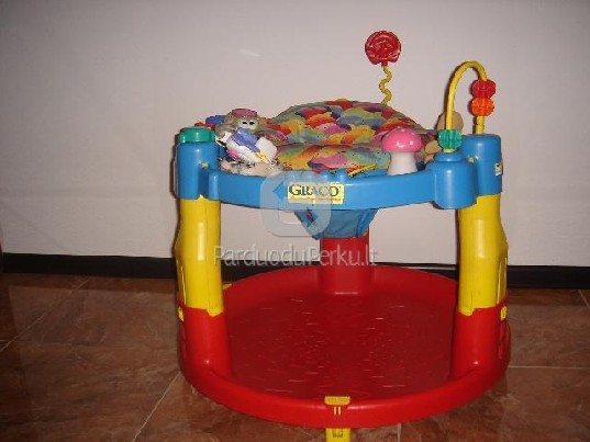 Maniežas-žaidimų centras