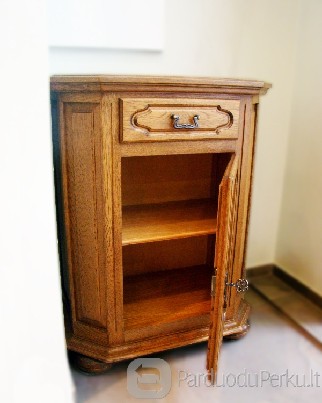 MAŽA KOMODYTĖ IŠ ĄŽUOLO 289 LT