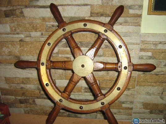 mazo laivo sturvalas-vairas