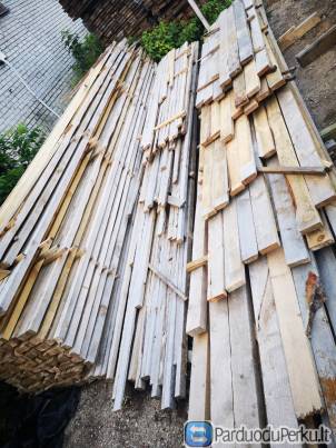 Medienos sandėlio valymas