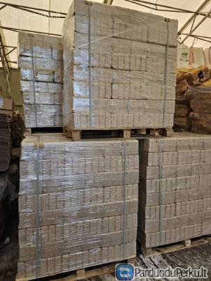 Spygliuočių pjuvenų briketai