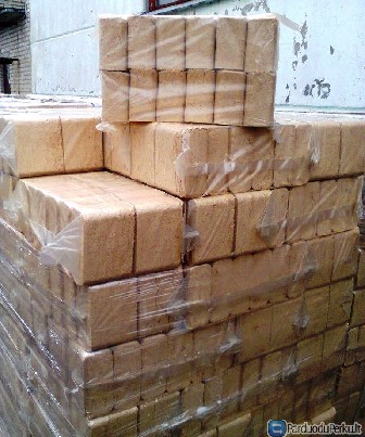 medzio pjuvenu briketai