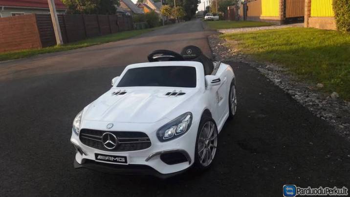 Mercedes AMG SL 63