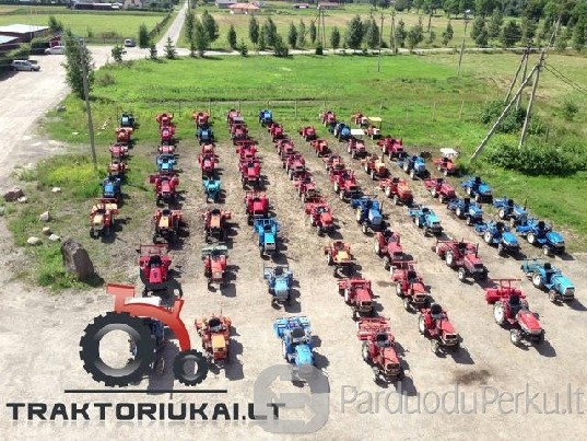 MINI TRAKTORIAI IŠ JAPONIJOS