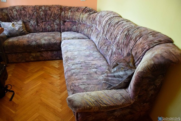 Minkštasis svetainės kampas su foteliu