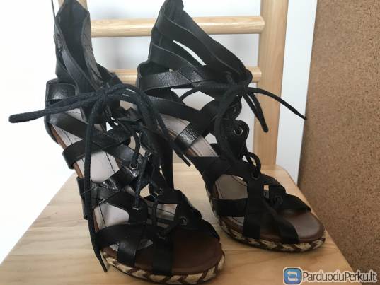 Miss sixty aukstakulniai