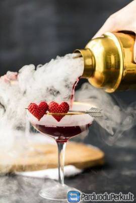 Mobilus kokteilių baras ir barmenai Jūsų šventei.