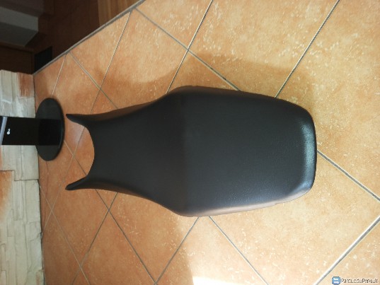 Motociklu sedyniu aptraukimas