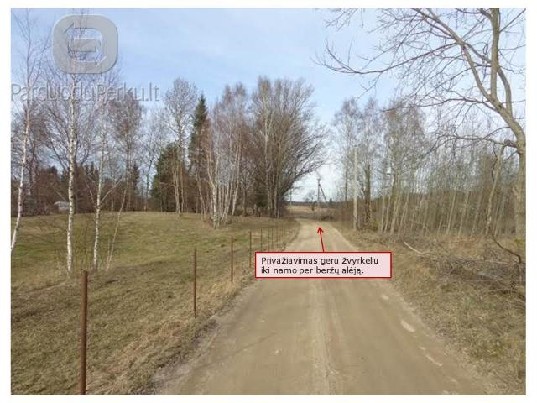 Namas 136 kv.m. su 12 a. sklypu