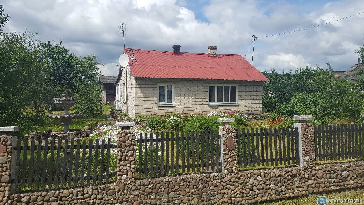 Mūrinis namas Šalčininkų rajone