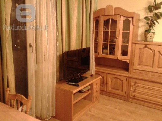 Naudota ąžuolinė sekcija