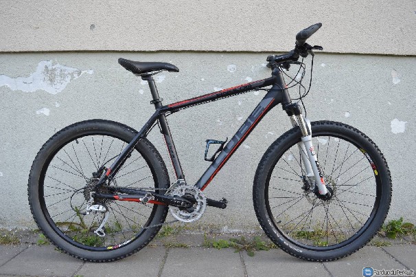 Naudotas kalnų dviratis CUBE Analog, geras stovis, tvarkinga