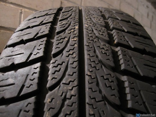 Naudotos R15 M+S padangos