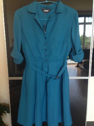 Nauja 18 and EAST suknelė