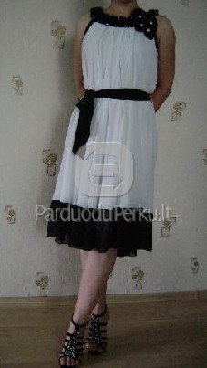 nauja graži suknelė