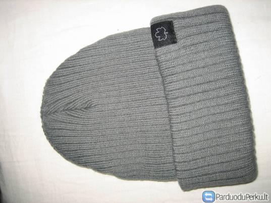 Nauja pilka megzta žieminė kepurė vyrams
