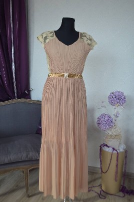 Nauja proginė suknelė