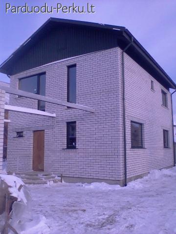 NAUJAS NAMAS PRIE BOTANIKOS SODO