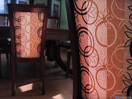 Geros kokybės svetainės stalo komplektas