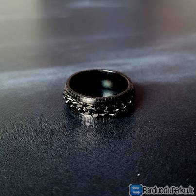 Naujas žiedas su besisukančia grandine