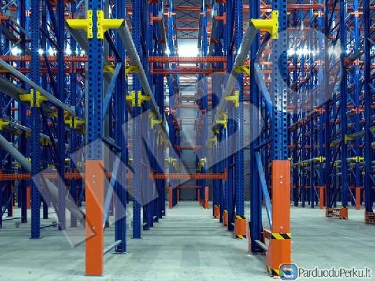 Nauji ir naudoti paletiniai stelažai