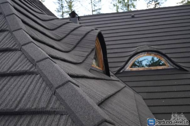 Nebarškanti, nesamanojanti TILCOR stogo danga