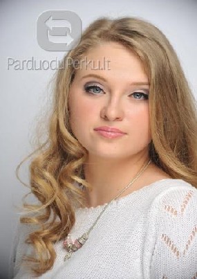 Nebrangiai darau makiažą