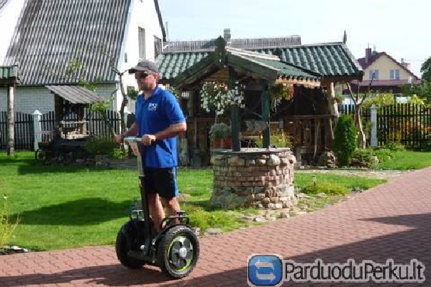 Neveikiantį Gyro Scooter-Segway elektrinį dviratį.