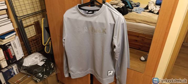 Nike Air džemperis S dydžio