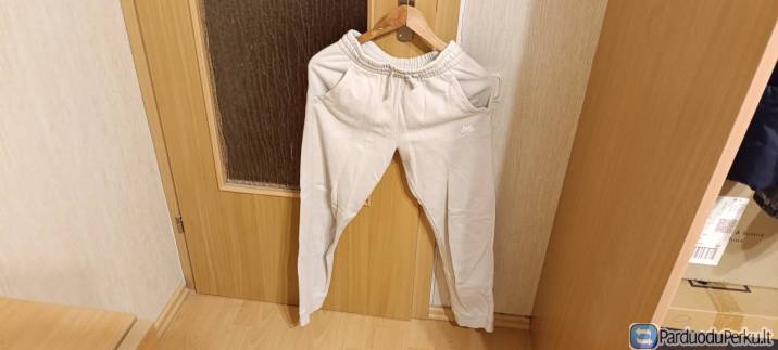 Nike paaugliškos kelnės 13-15 metų