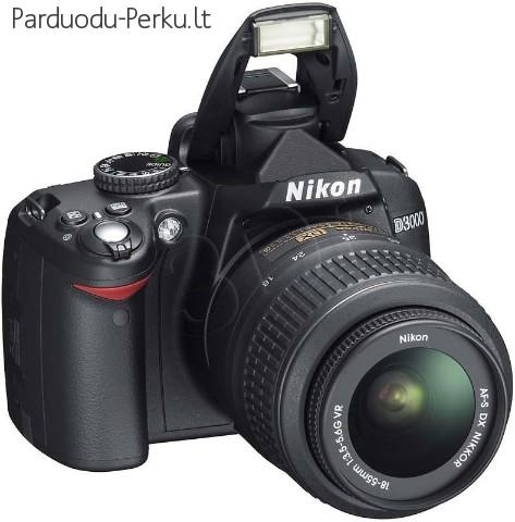 NIKON D3000 BODY+OBJEKTYVAS 18-55MM ZVR