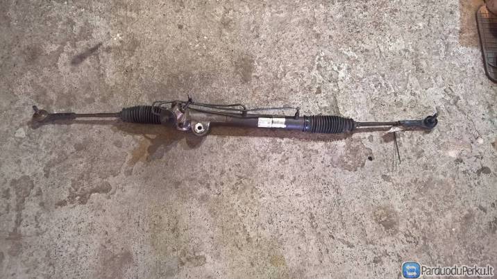 Nissan vairo kolonėlė