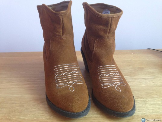 ODINIAI RUDENINIAI KAUBOJISKI BATAI