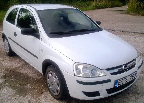 Opel corsa 1.3 dcti 51kw 2005 m dalimis