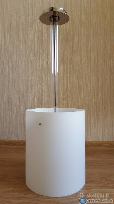 Pakabinamas šviestuvas