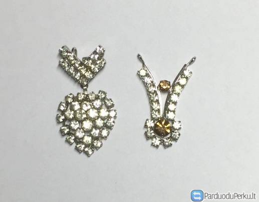 Pakabukai  ant  kaklo