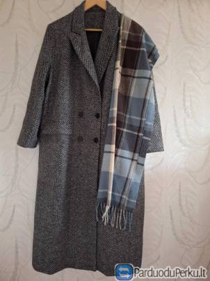 Paltas margas +šalikas