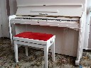 Parduodu baltą "AUGUST FORSTER" pianiną... .