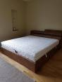Parduodama dvigulė lova su čiužiniu